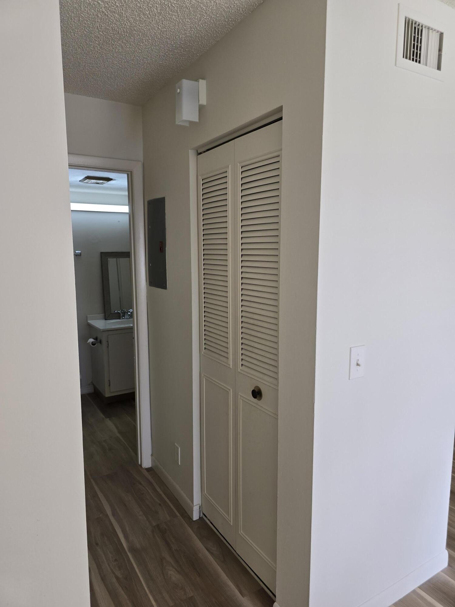 Palm Club Village 2 - Residential Lease