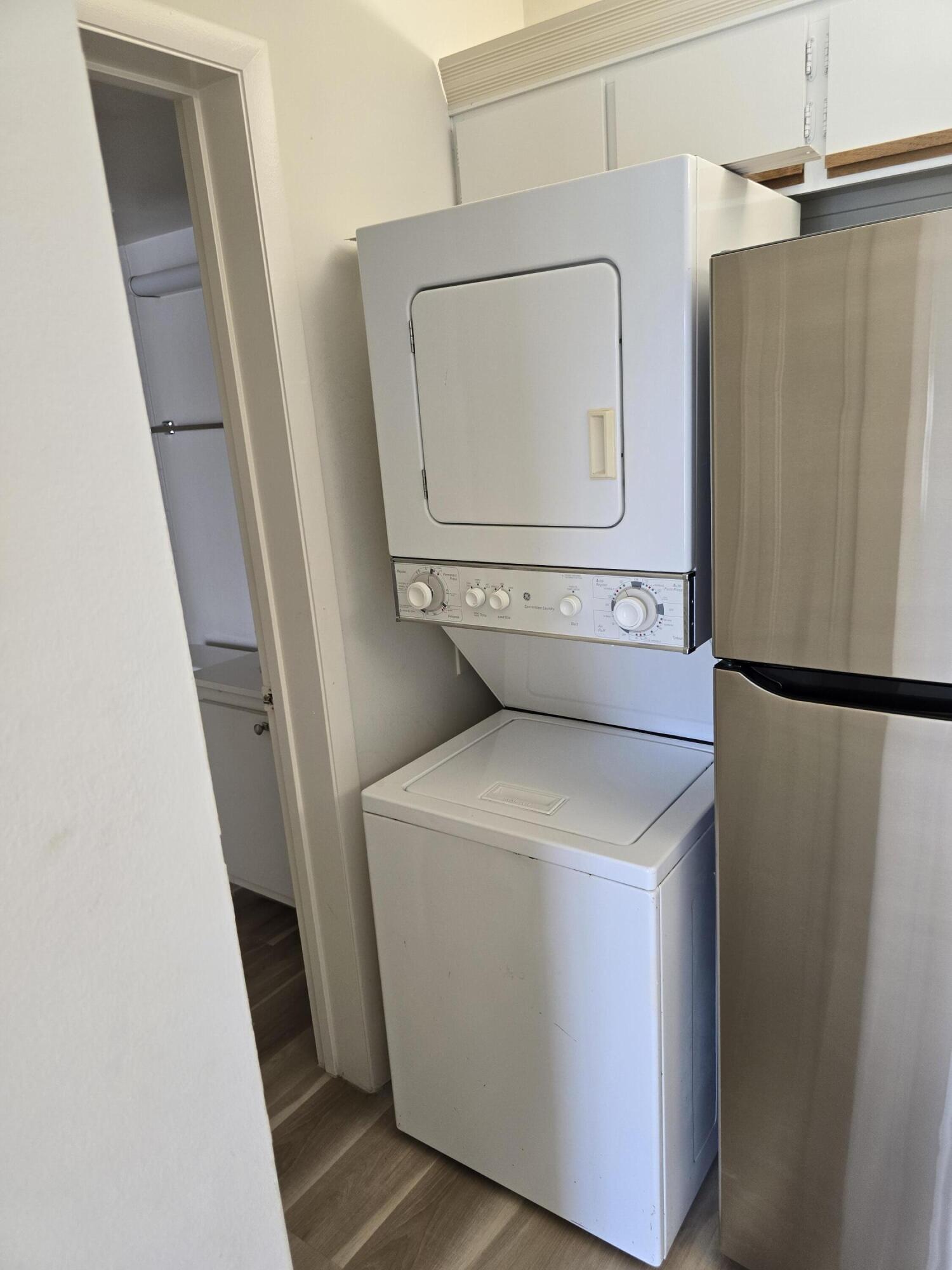 Palm Club Village 2 - Residential Lease