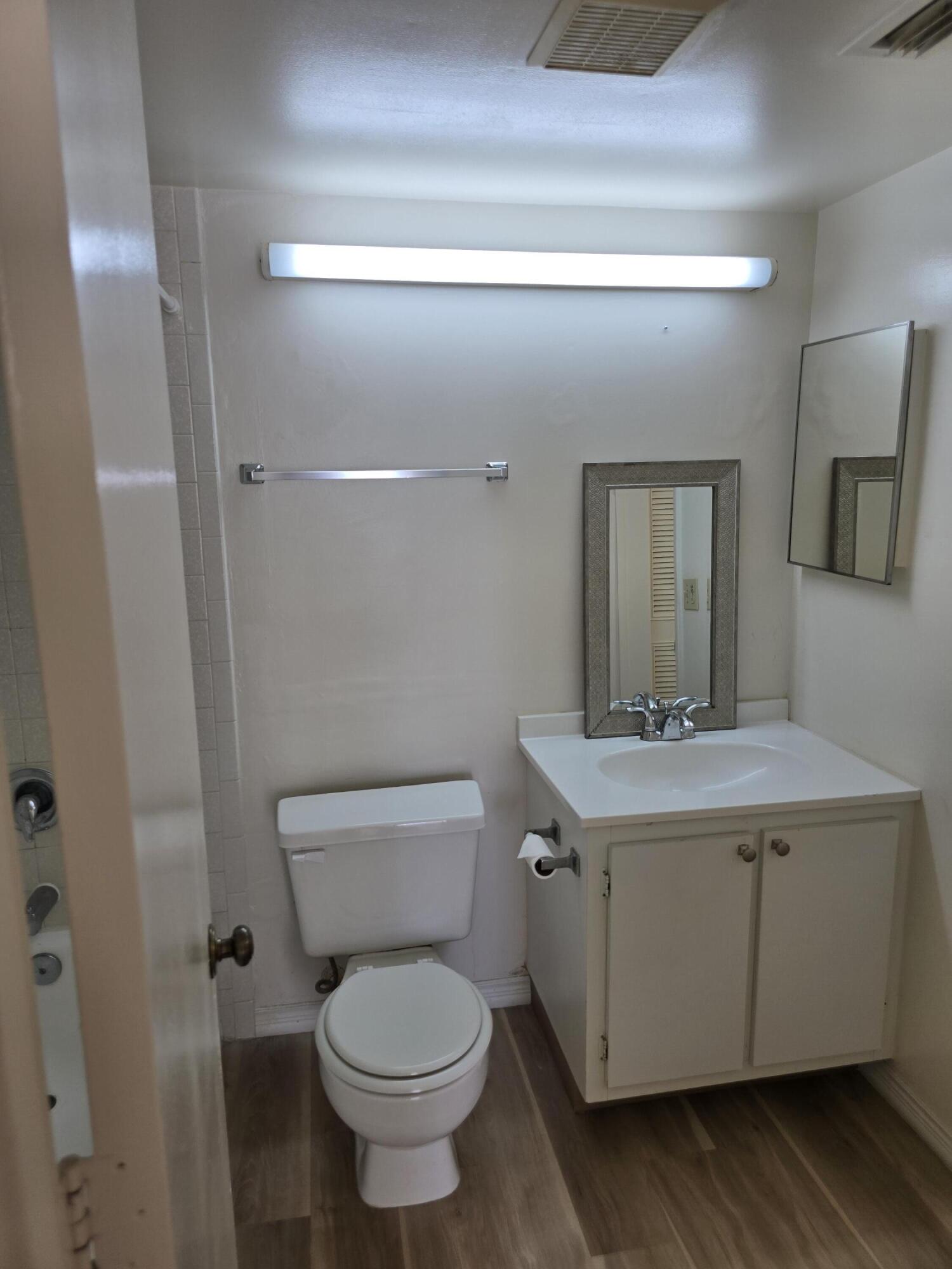 Palm Club Village 2 - Residential Lease