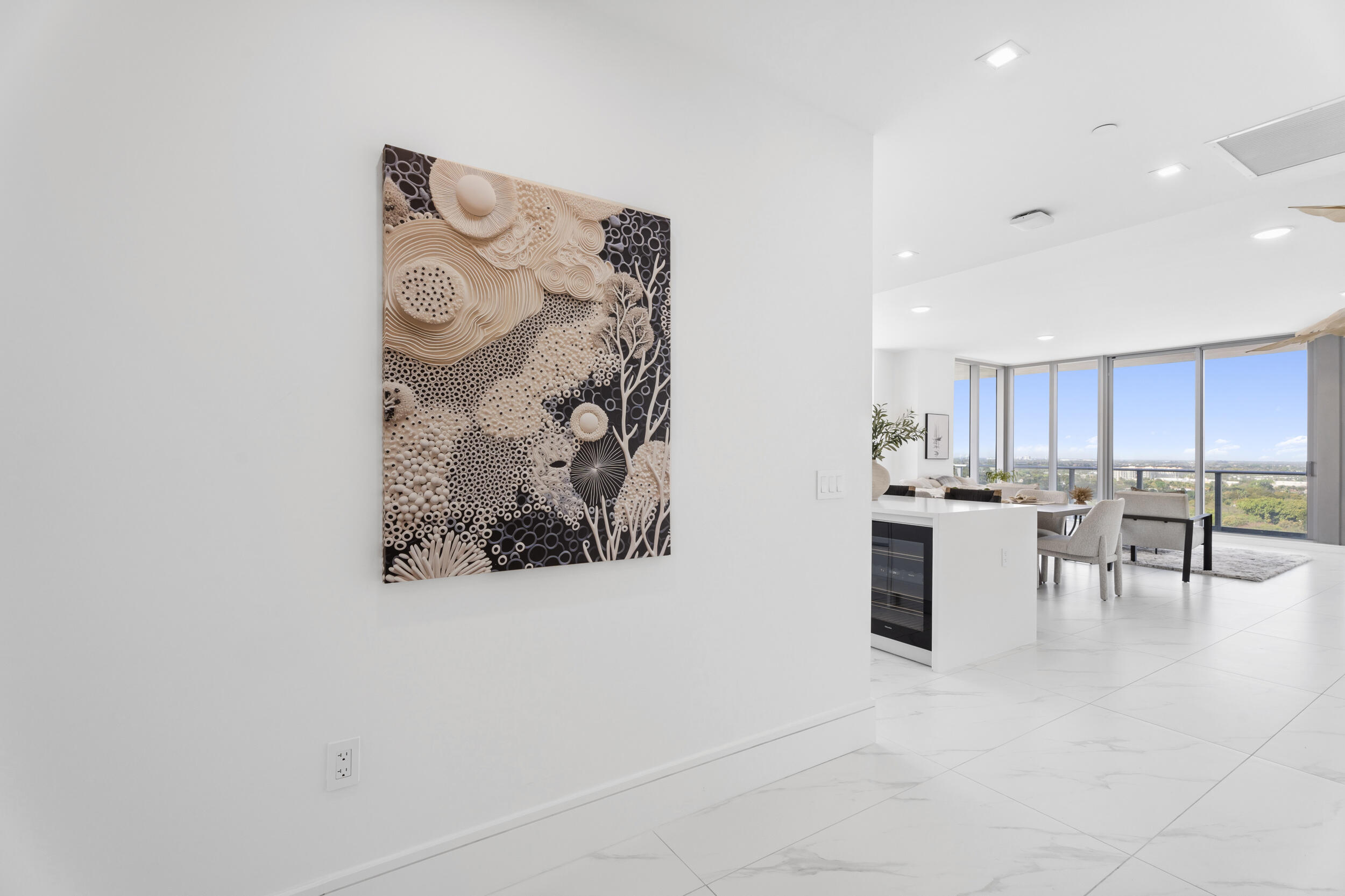 NAUTILUS 220 CONDO - Residential