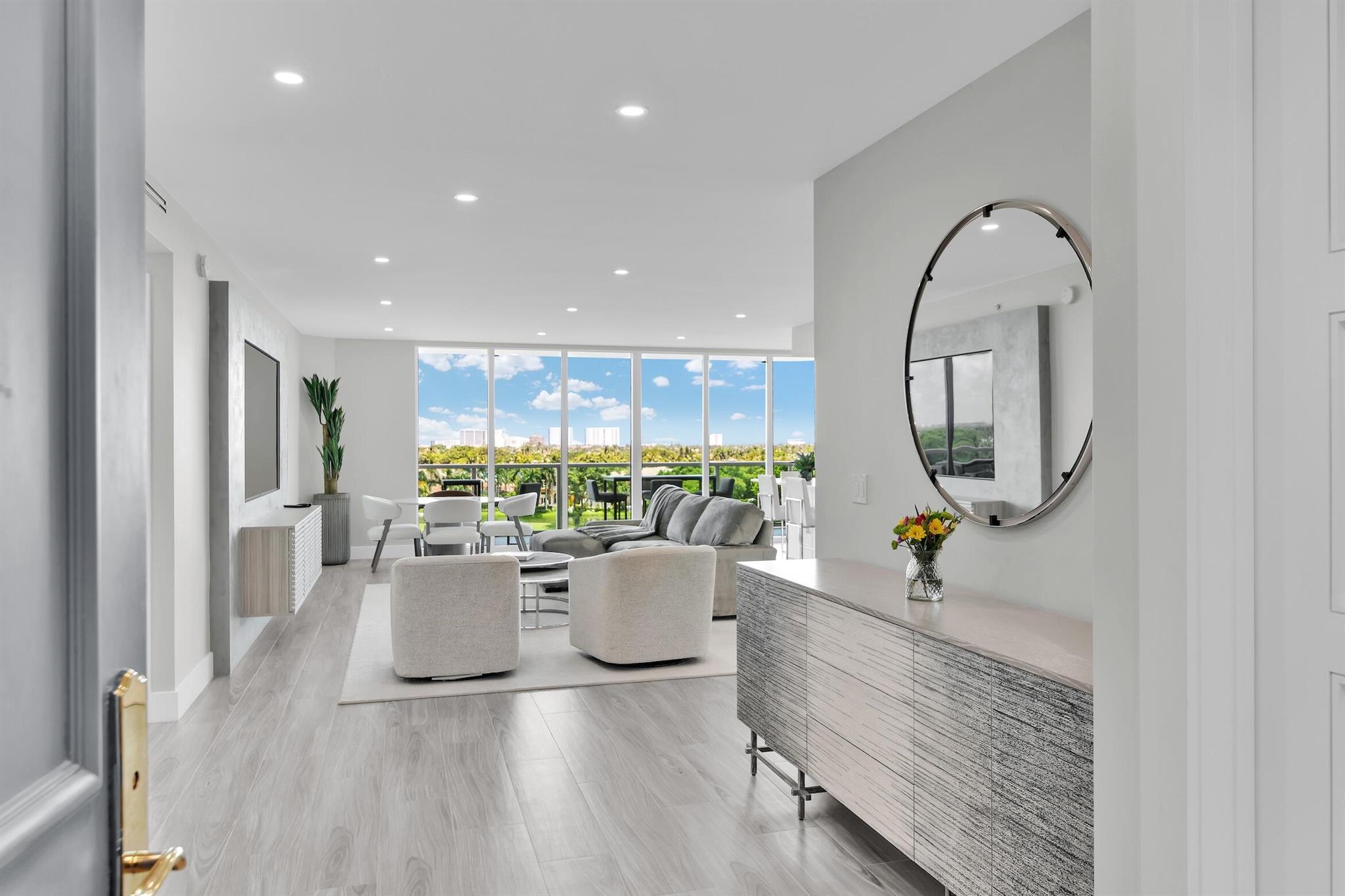 550 SE Mizner Boulevard B604