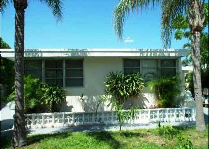 Photo of 463 Manchester Street, Boca Raton, FL 33487 (MLS # R10665277)