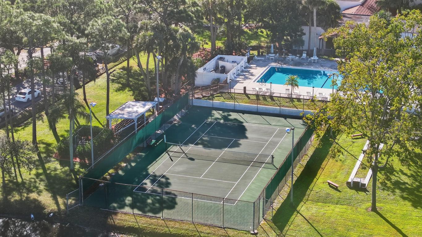 Spanish Lakes One - Residential