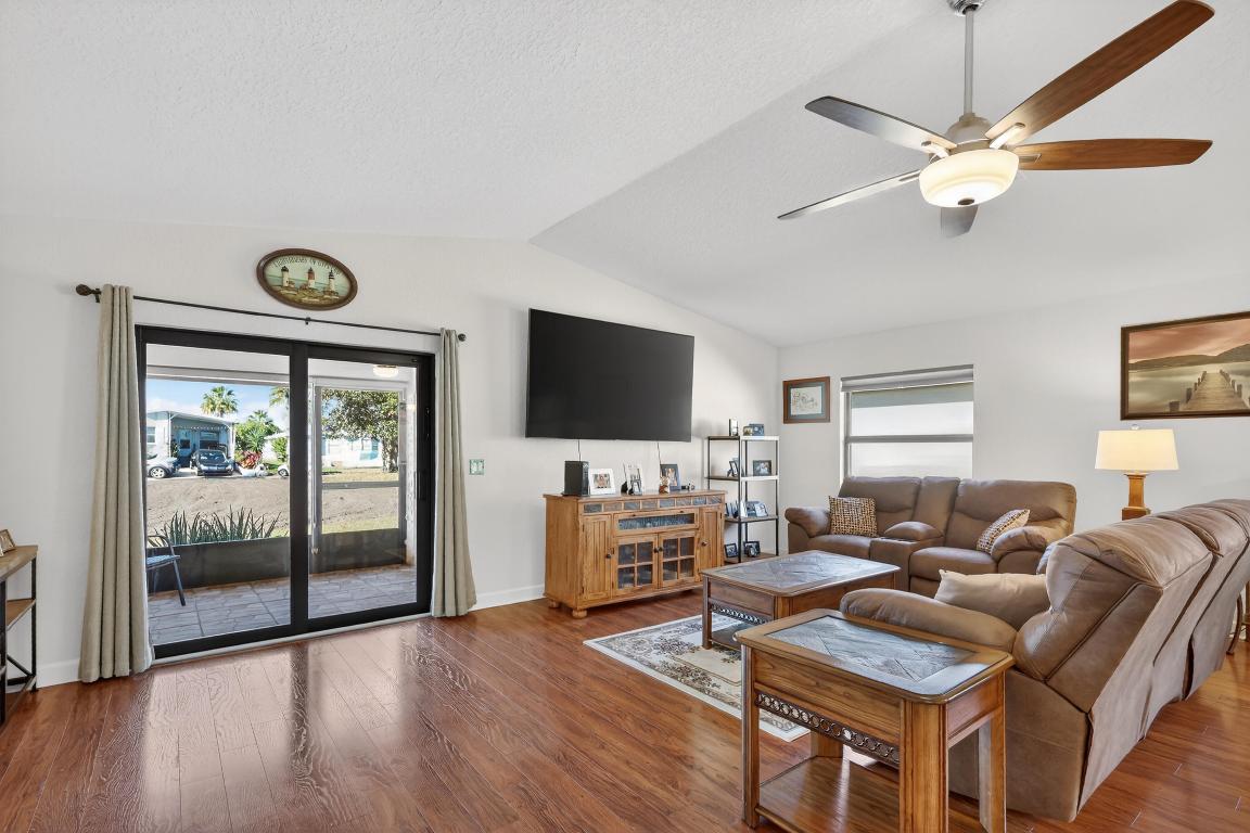 Spanish Lakes One - Residential