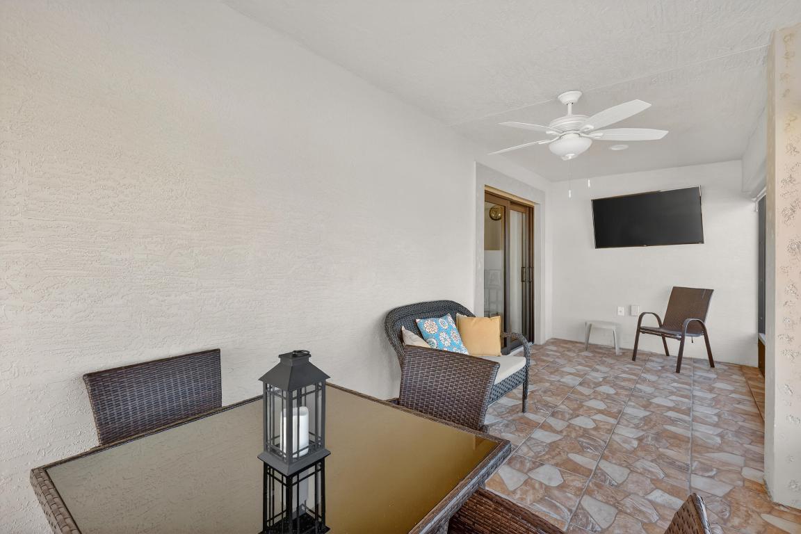 Spanish Lakes One - Residential