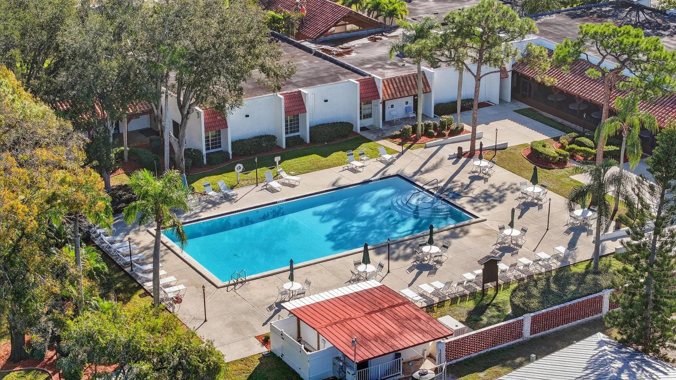 Spanish Lakes One - Residential