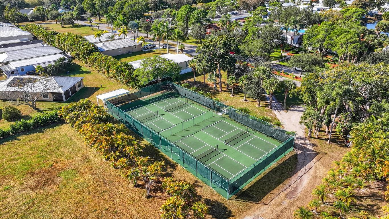 Spanish Lakes One - Residential