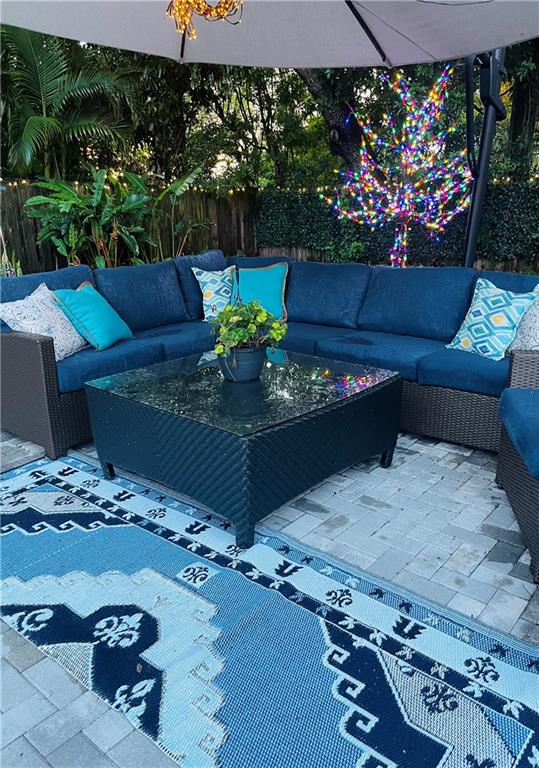 OAKLAND PARK 2ND ADD - Residential