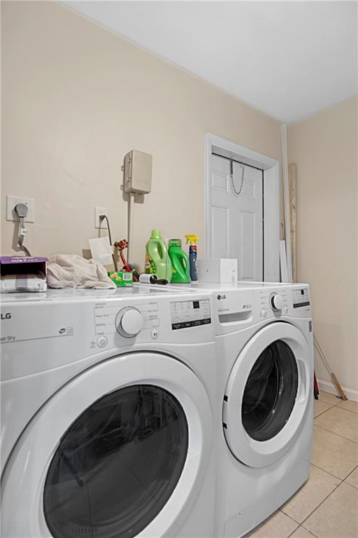 OAKLAND PARK 2ND ADD - Residential