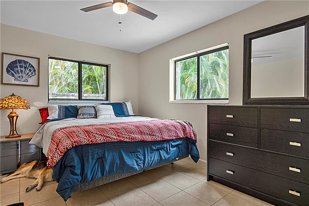 OAKLAND PARK 2ND ADD - Residential