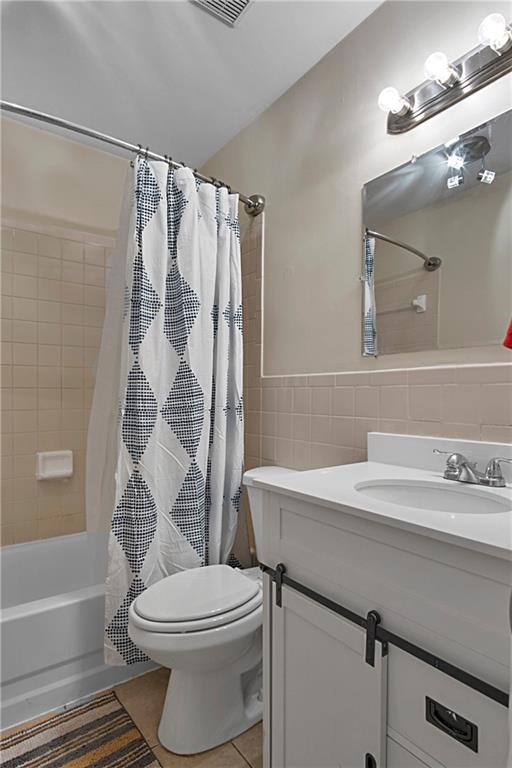 OAKLAND PARK 2ND ADD - Residential