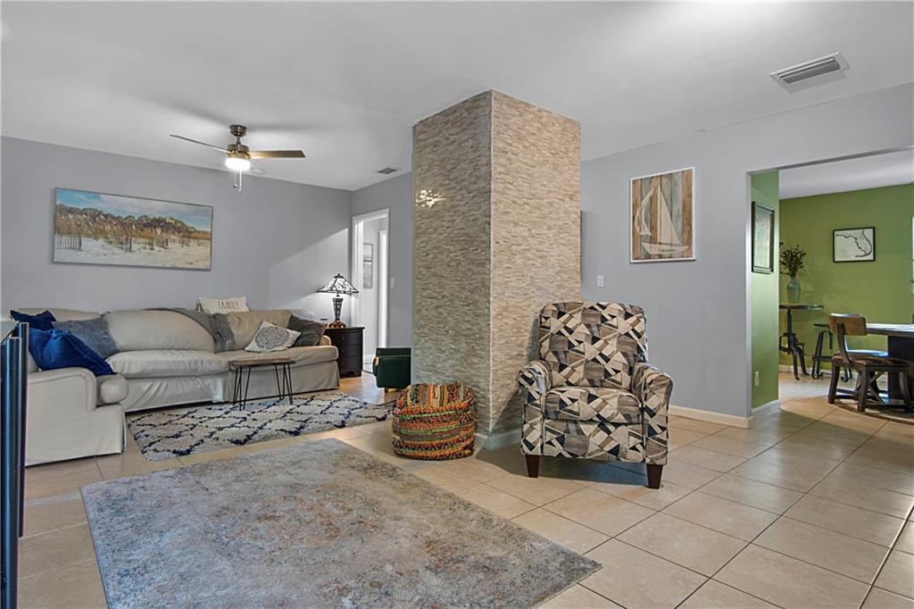 OAKLAND PARK 2ND ADD - Residential