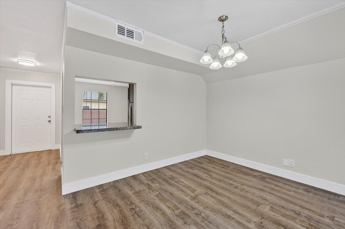 NOVA NORTH CONDOMINIUM 1 - Residential