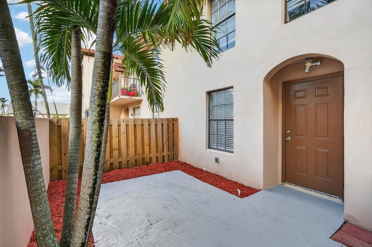 7325 SW 26th Court 22