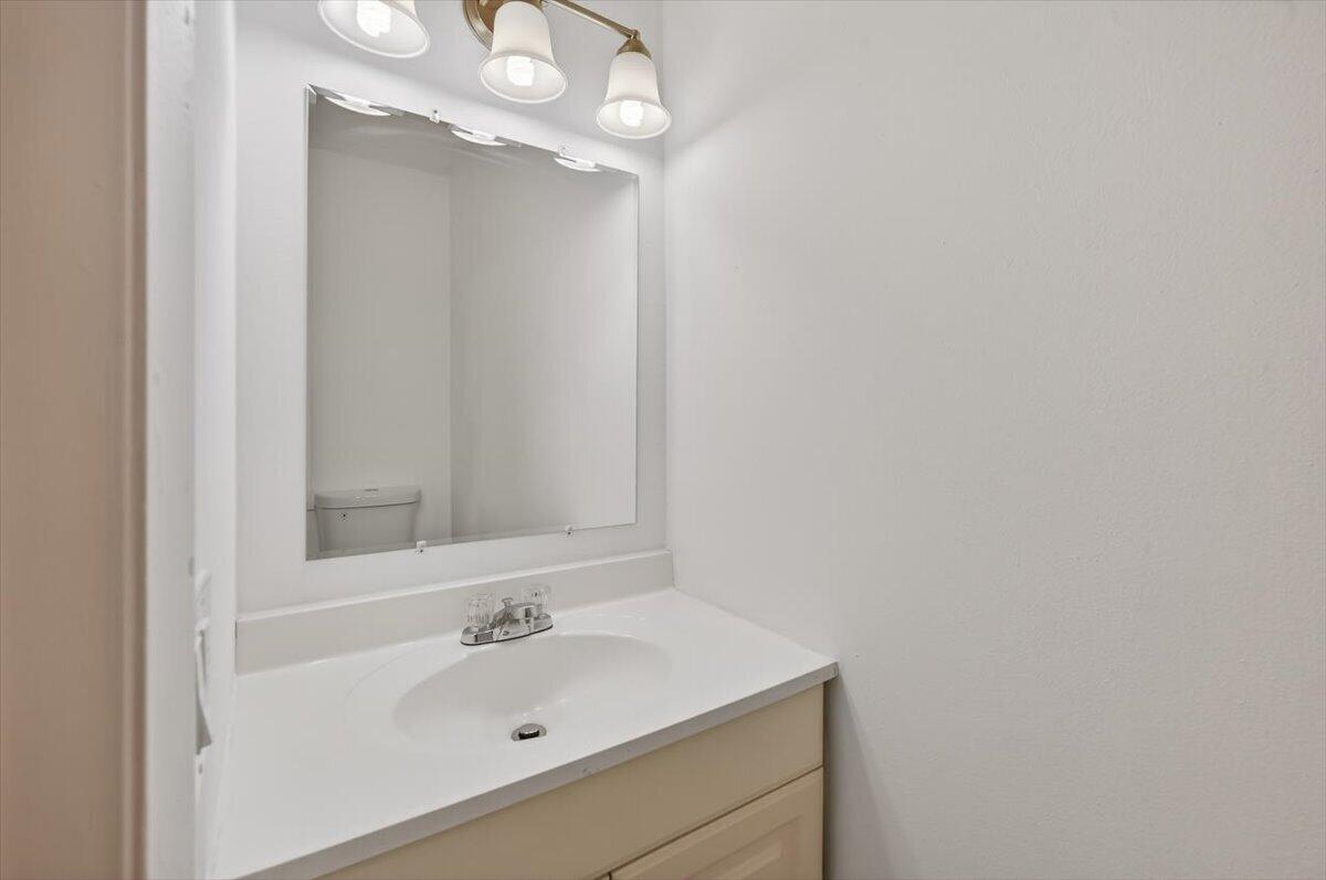 NOVA NORTH CONDOMINIUM 1 - Residential