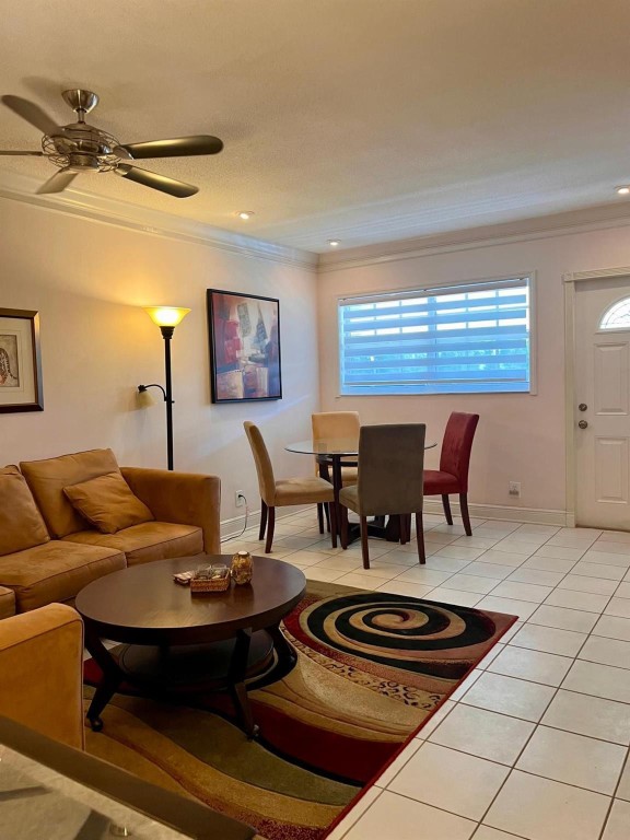 Lighthouse Pt Gardens N - Residential