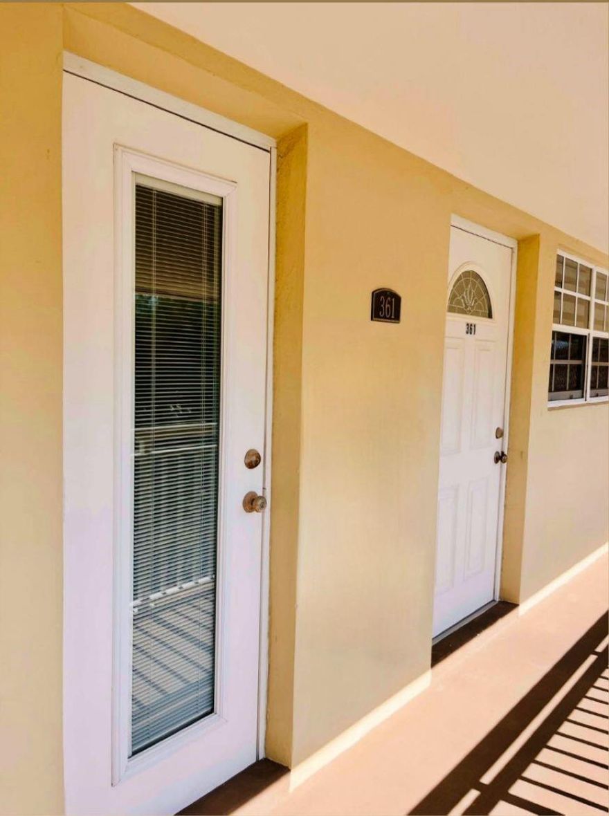 Beautifully appointed 55+ unit located just east of US-1. This move-in-ready residence features tile flooring throughout, an open kitchen overlooking the living area, and a bright, well-maintained interior. The enclosed back porch offers serene views of the pool and landscaped garden. Community amenities include a pool, well-kept common areas, and convenient access to shopping, dining, and beaches.
No leasing. No pets. Easy to show—unit is on lockbox.