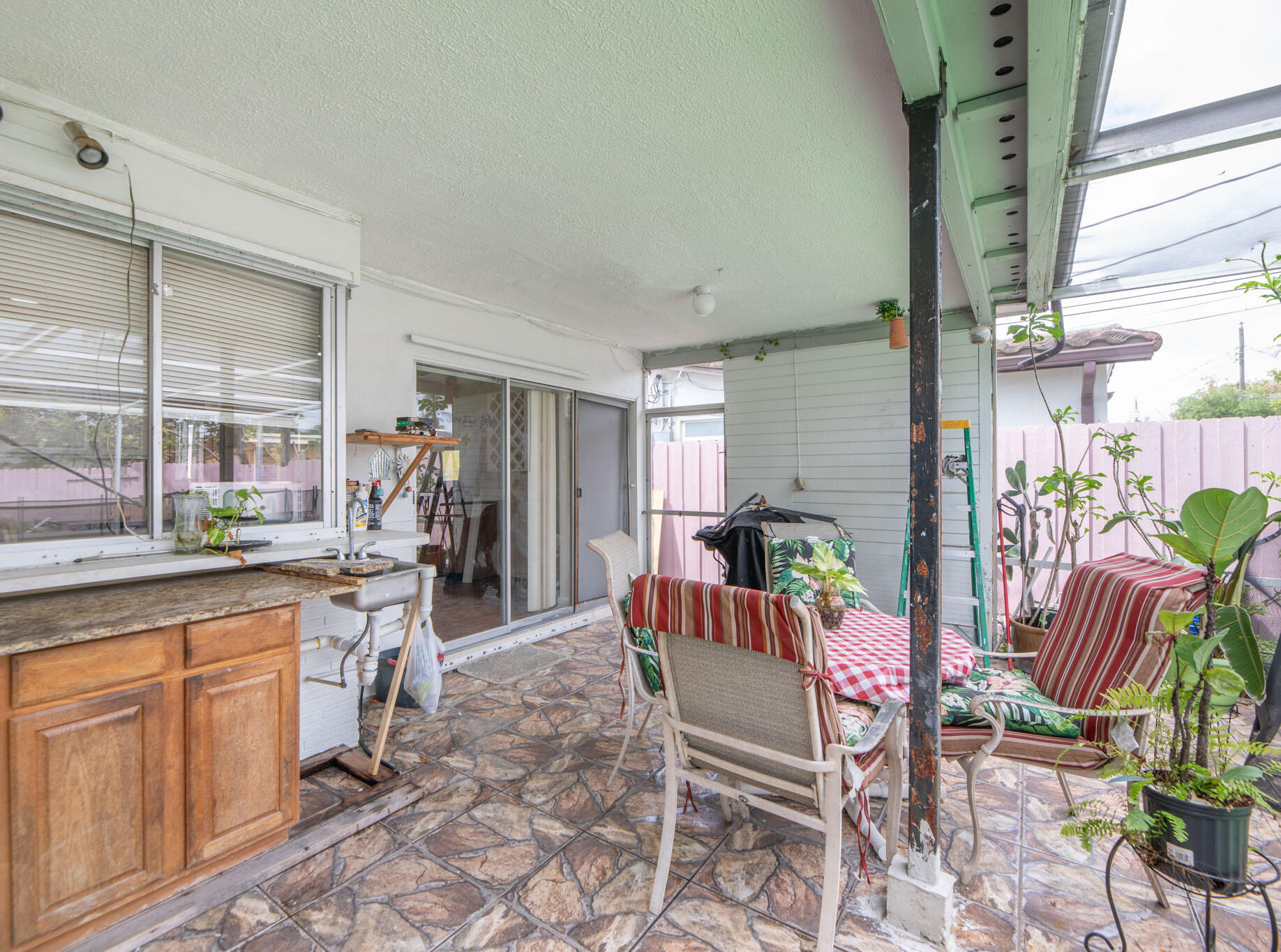 MIRAMAR PARK THIRD ADD - Residential