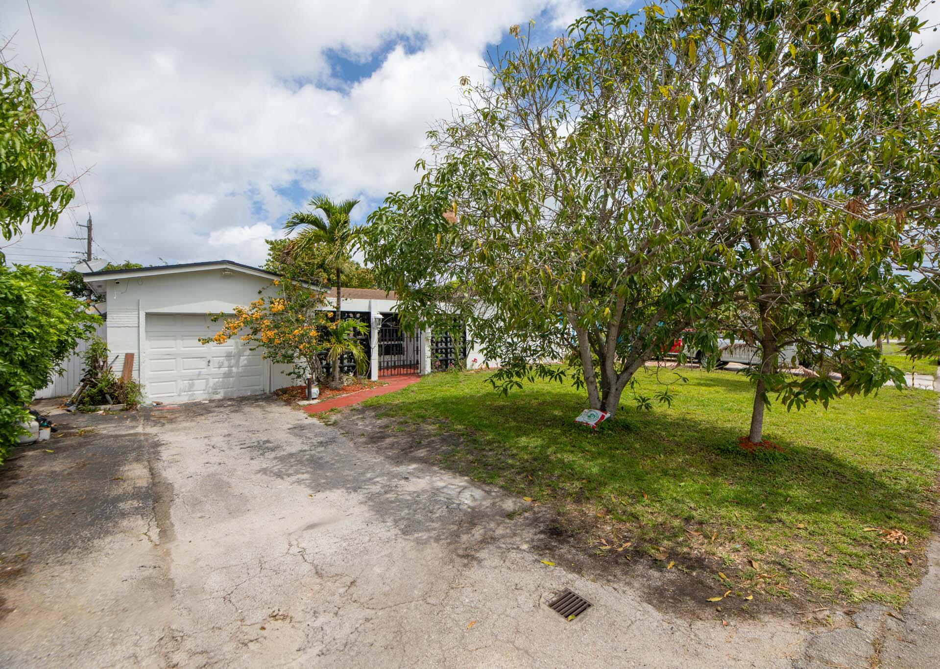 MIRAMAR PARK THIRD ADD - Residential