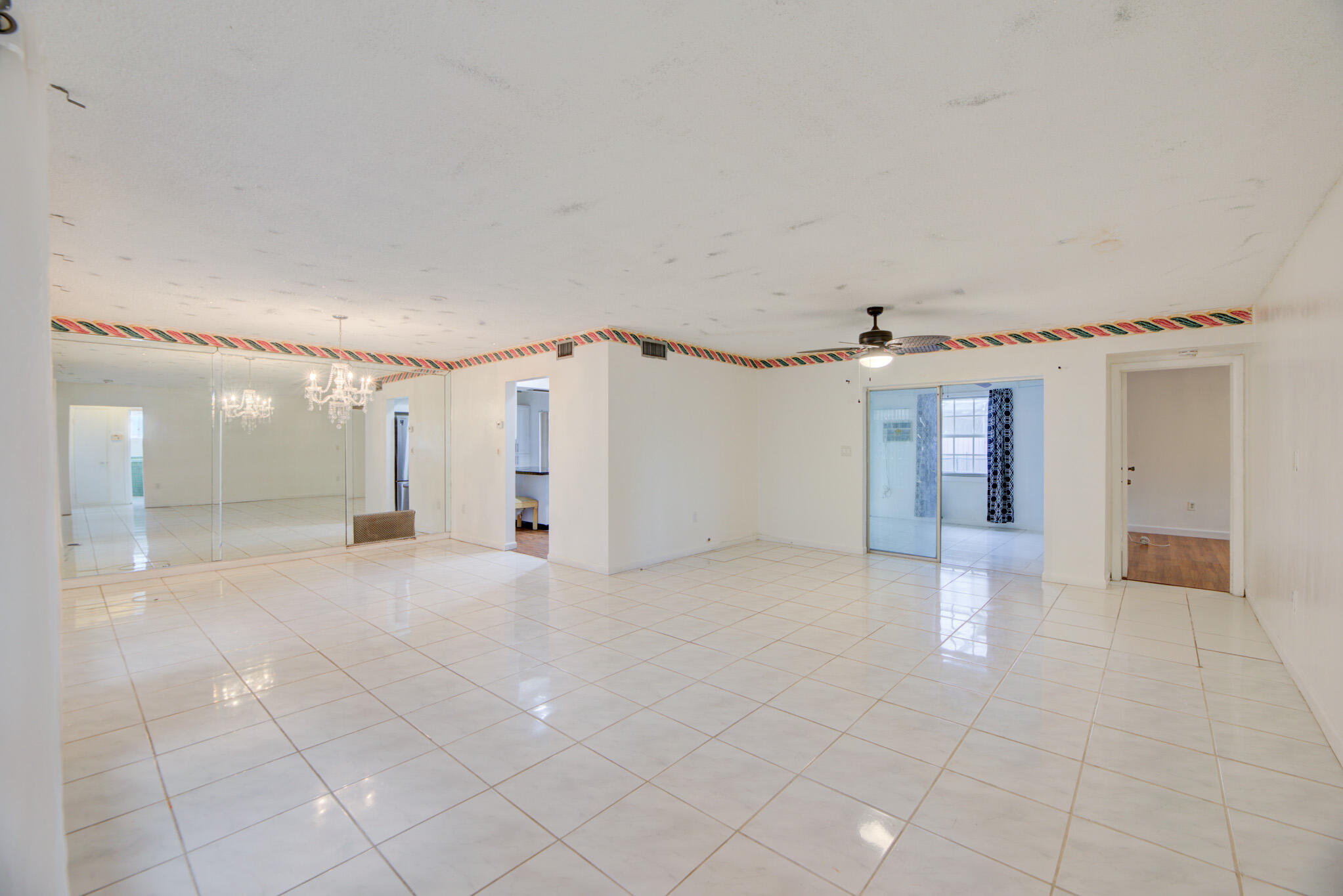 MIRAMAR PARK THIRD ADD - Residential