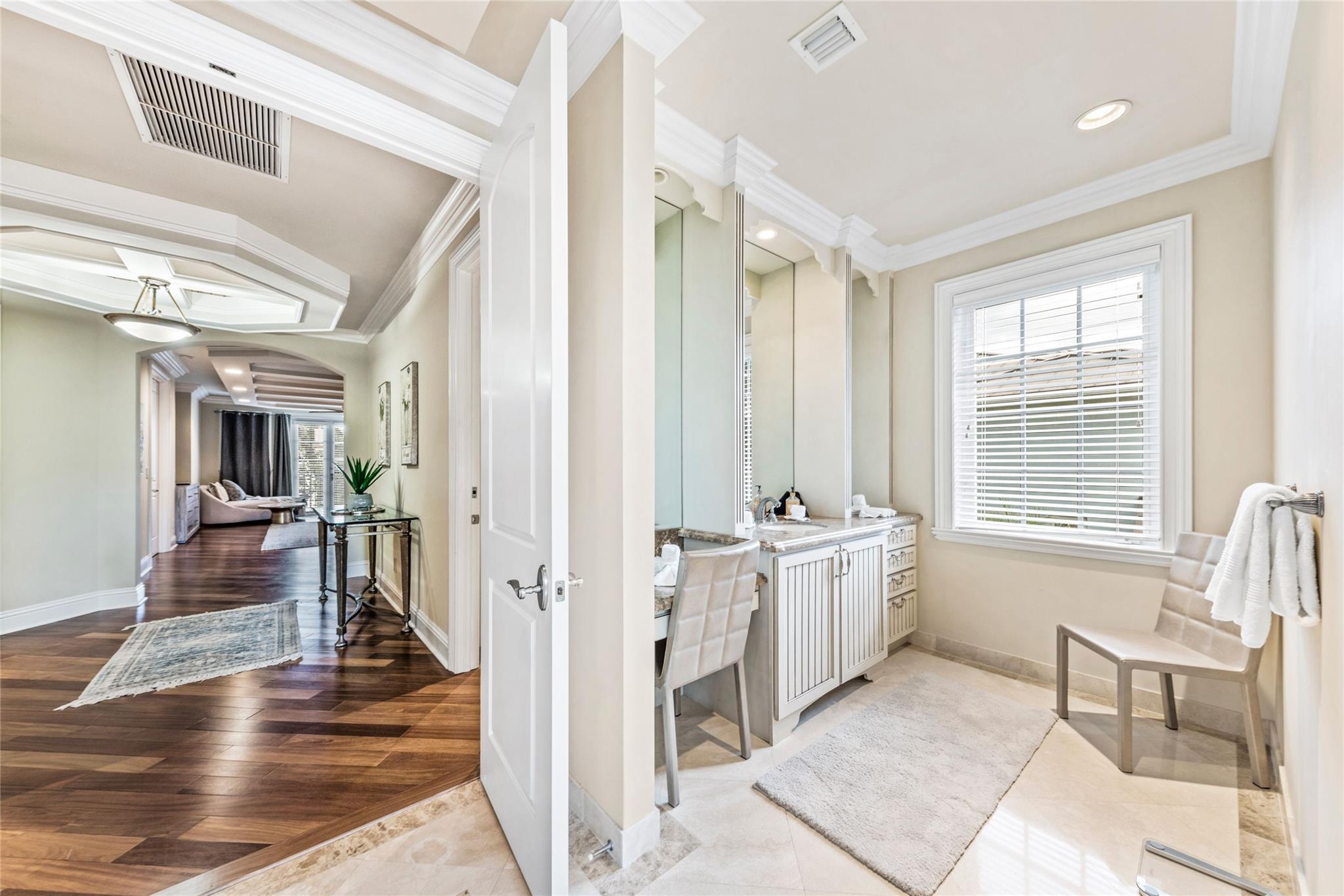 Pelican Isle 21-19 B - Residential