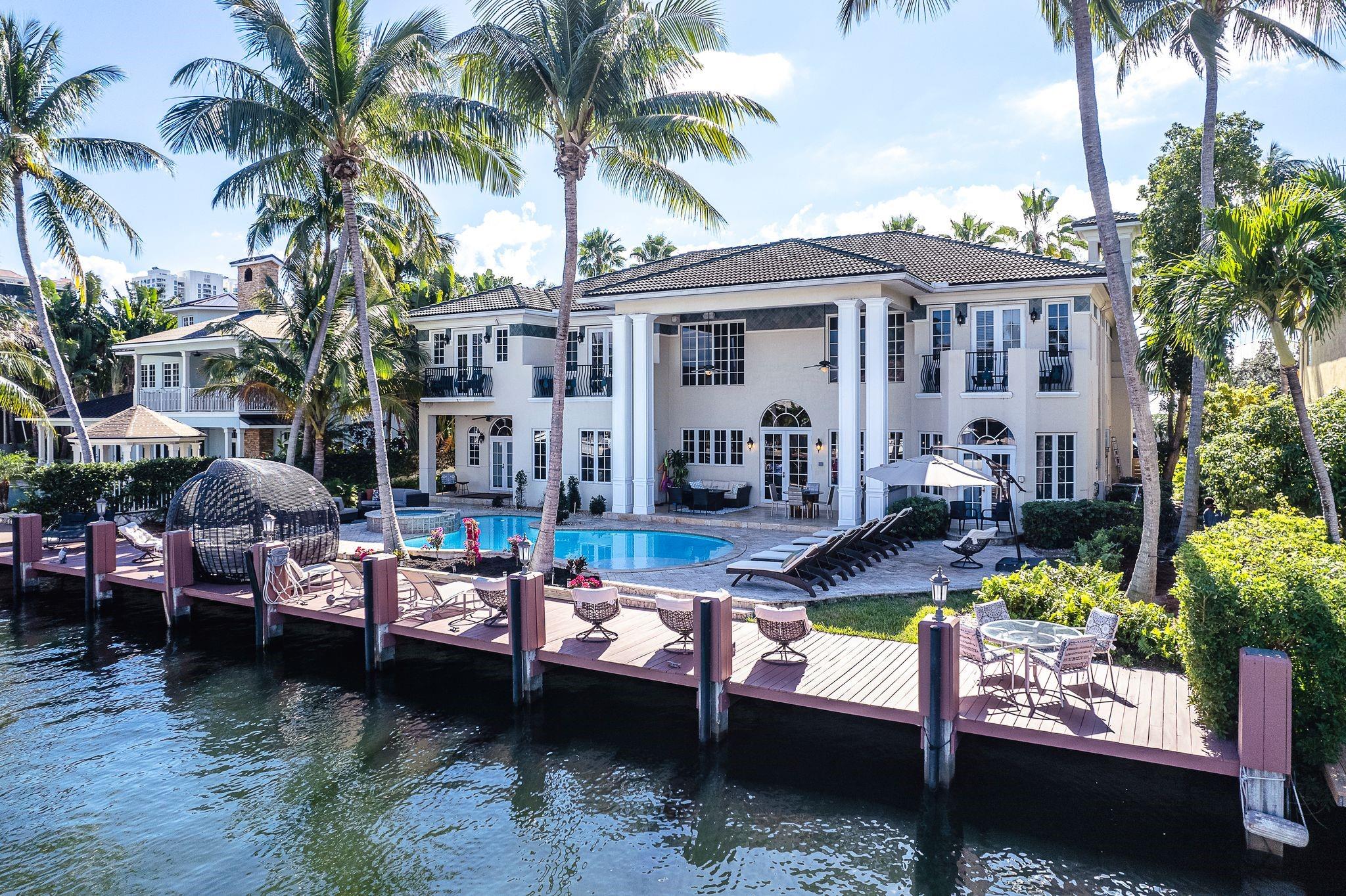 7 Pelican Dr