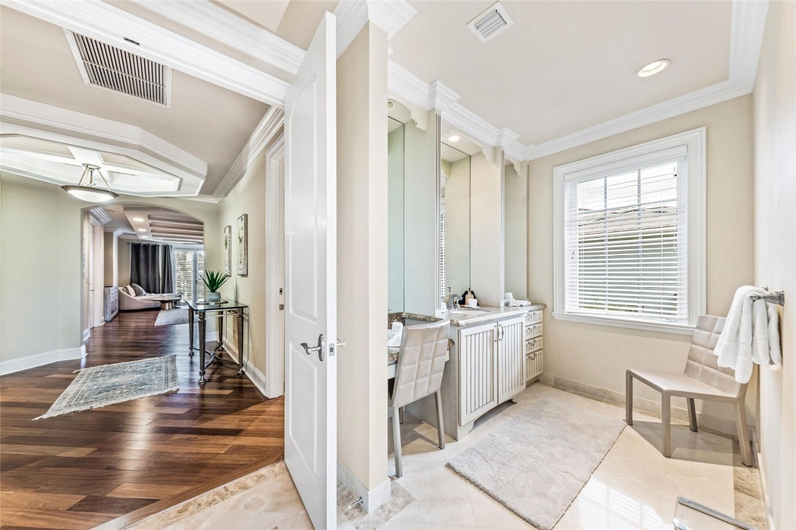 Pelican Isle 21-19 B - Residential