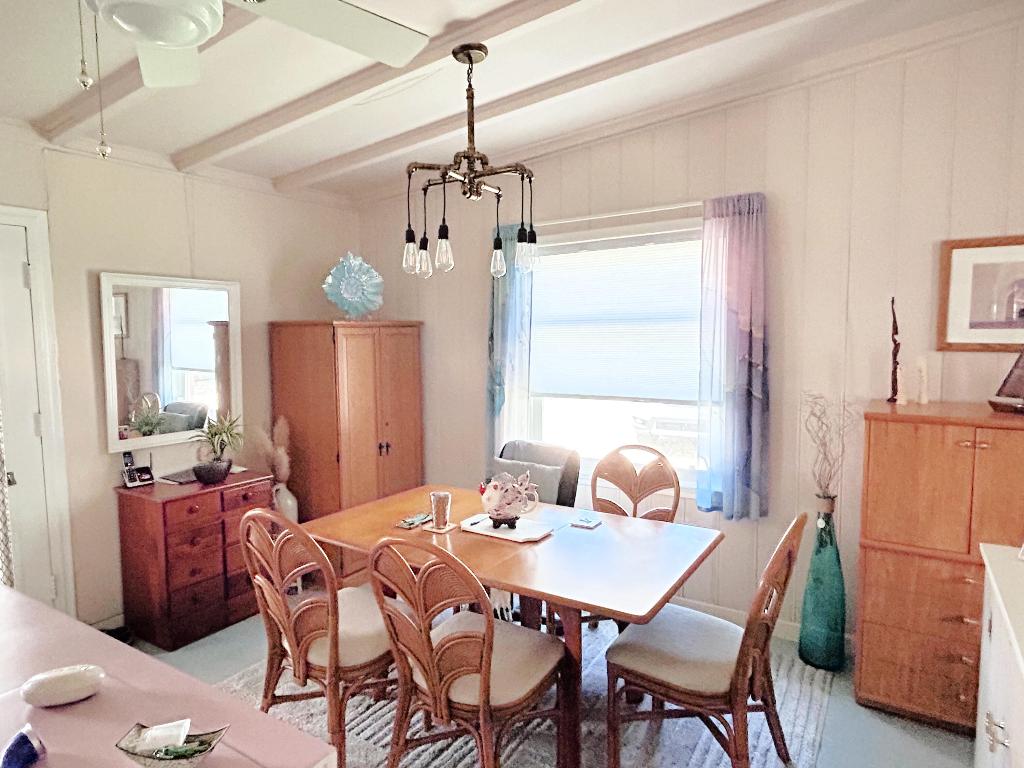 1111 N Victoria Park Road 1-4