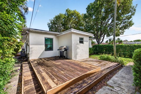 Tiny photo for 1515 NE 16TH Street, Fort Lauderdale, FL 33304 (MLS # B26090676)
