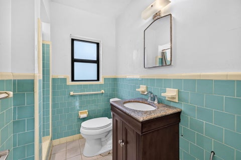 Tiny photo for 1515 NE 16TH Street, Fort Lauderdale, FL 33304 (MLS # B26090676)