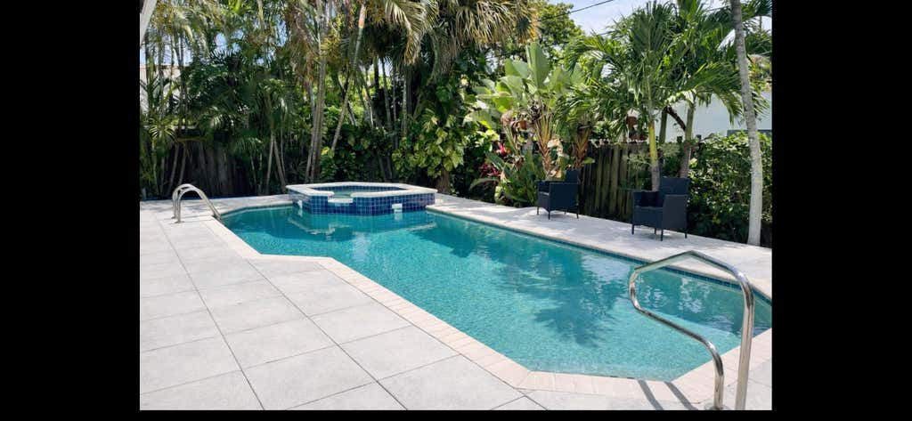 Photo of 2841 SW 4th Street, Boynton Beach, FL 33435 (MLS # B26038075)