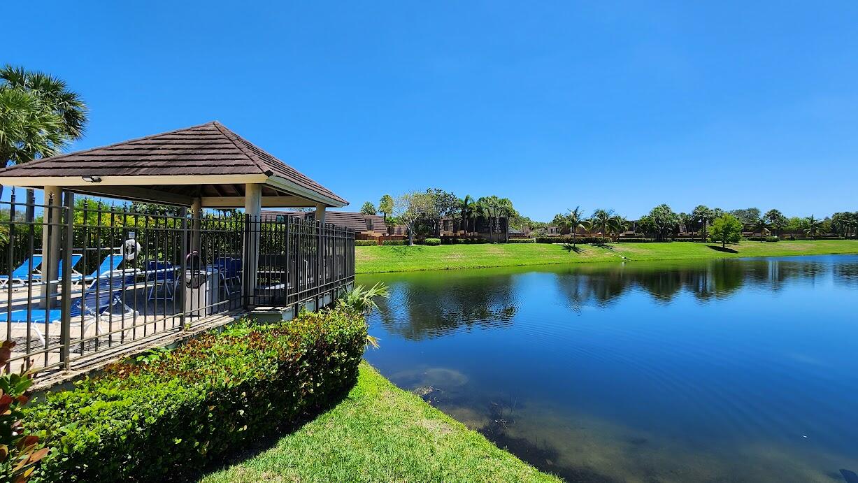 LAKES AT THE BLUFFS, LAKES AT BLUFFS - Residential Lease