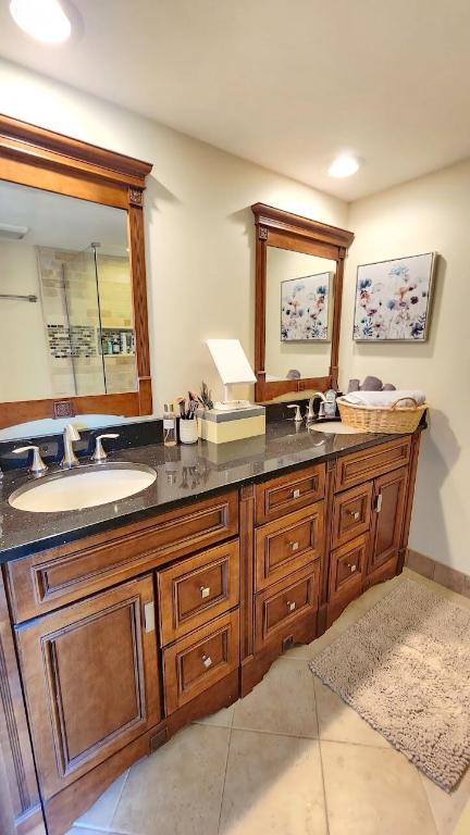 LAKES AT THE BLUFFS, LAKES AT BLUFFS - Residential Lease