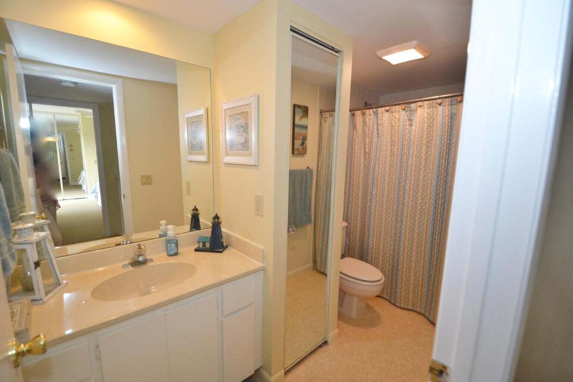 LAKES AT THE BLUFFS, LAKES AT BLUFFS - Residential Lease