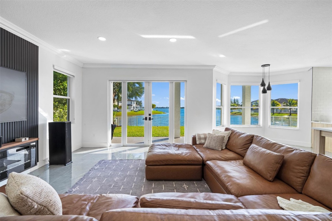 RIVIERA ISLES I - Residential