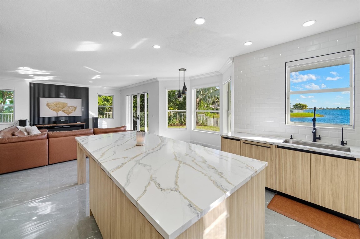 RIVIERA ISLES I - Residential