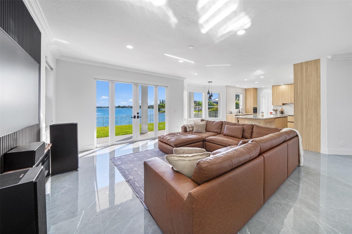 RIVIERA ISLES I - Residential