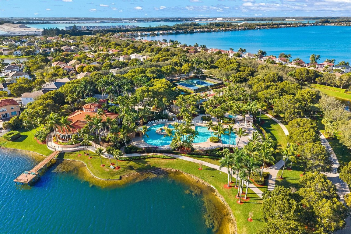 RIVIERA ISLES I - Residential