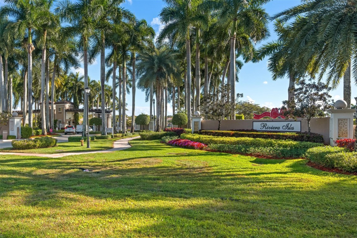 RIVIERA ISLES I - Residential