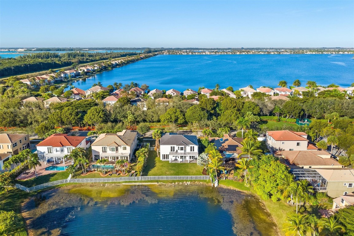 RIVIERA ISLES I - Residential