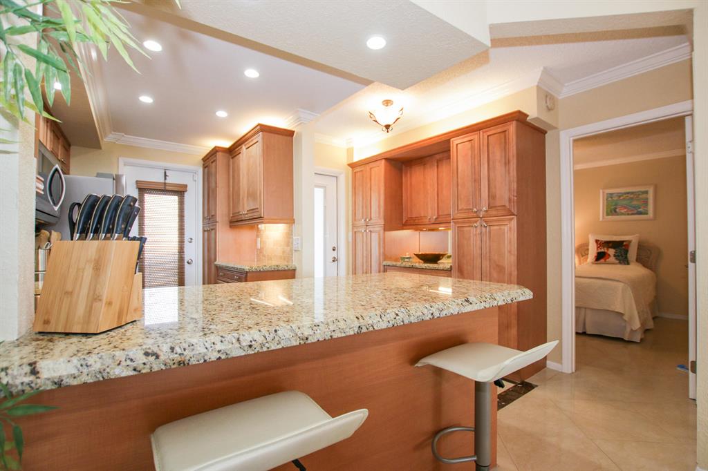 SEA HAVEN CONDO 1 - Residential