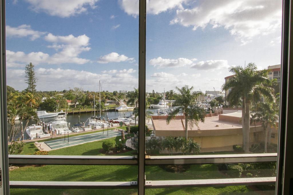 SEA HAVEN CONDO 1 - Residential