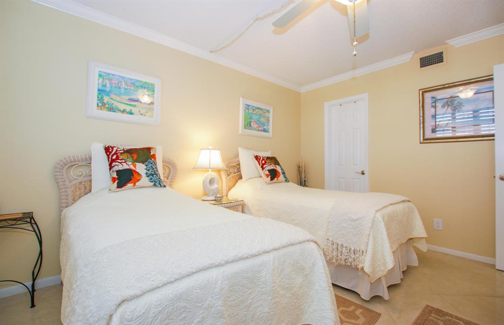 SEA HAVEN CONDO 1 - Residential