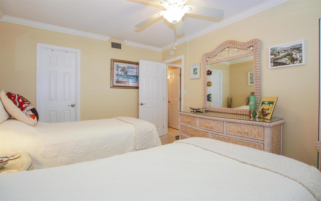 SEA HAVEN CONDO 1 - Residential