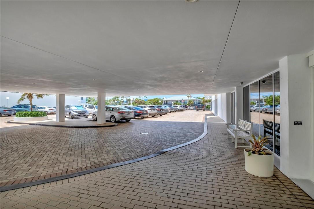 Ocean Summit - Residential