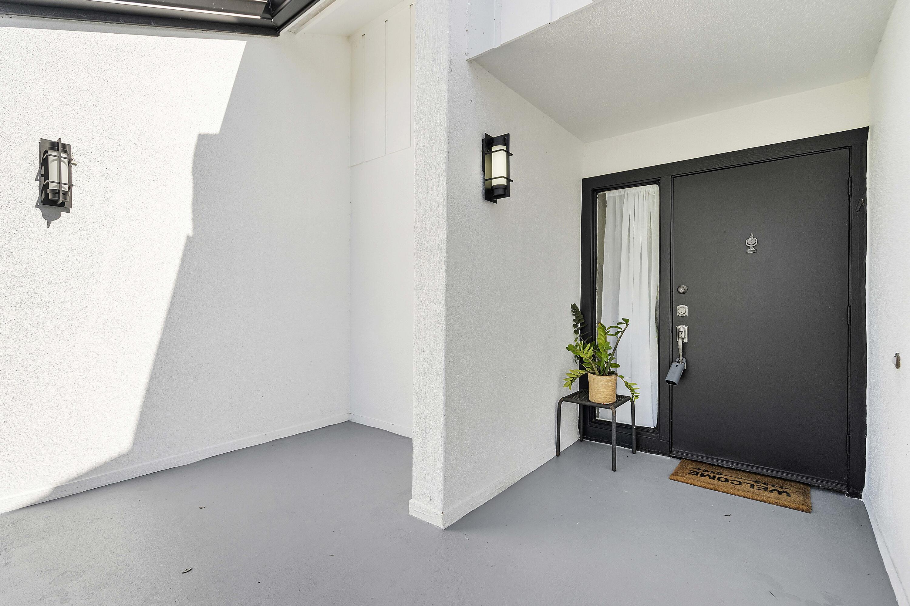 PINE LAKE CONDO - Residential