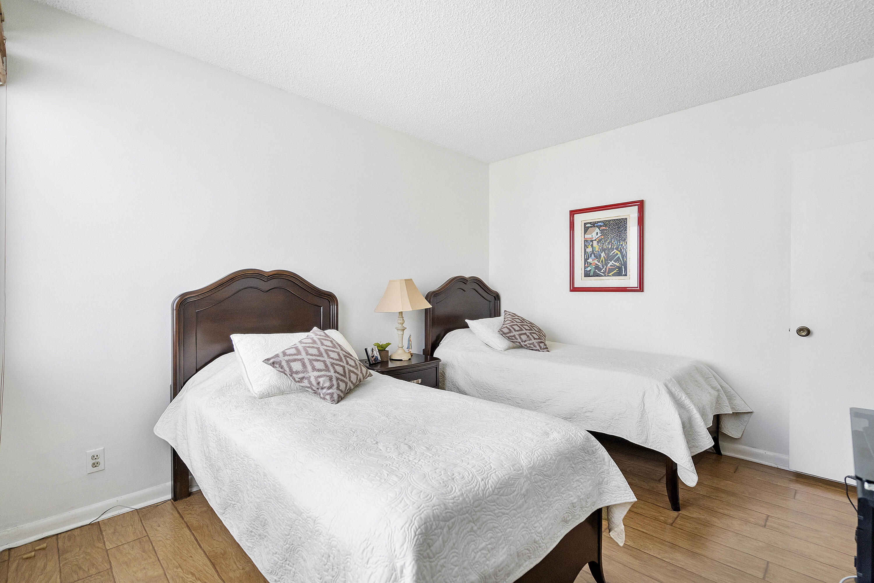 PINE LAKE CONDO - Residential