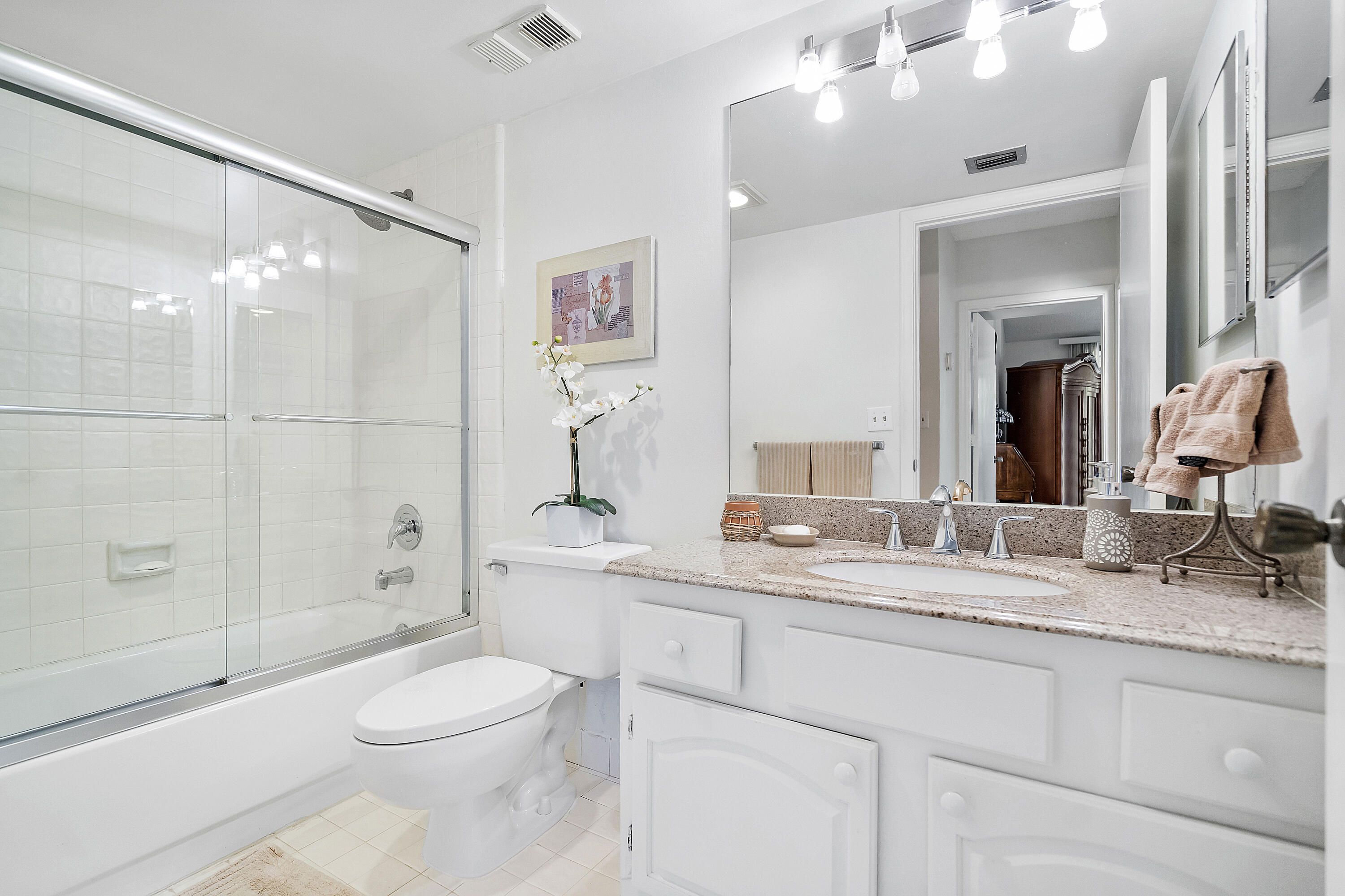 PINE LAKE CONDO - Residential