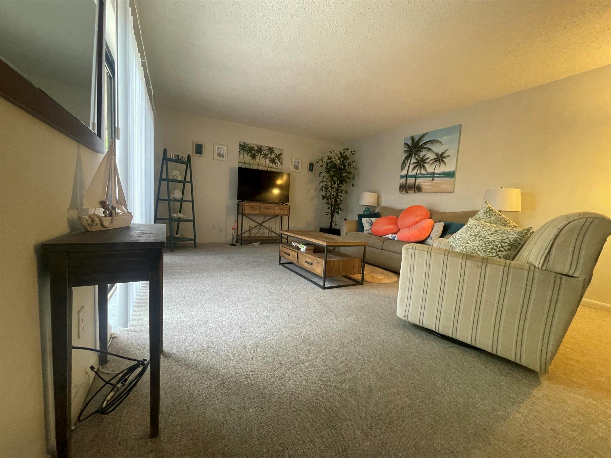 ISLAND VILLAGE PHASE I - Residential Lease