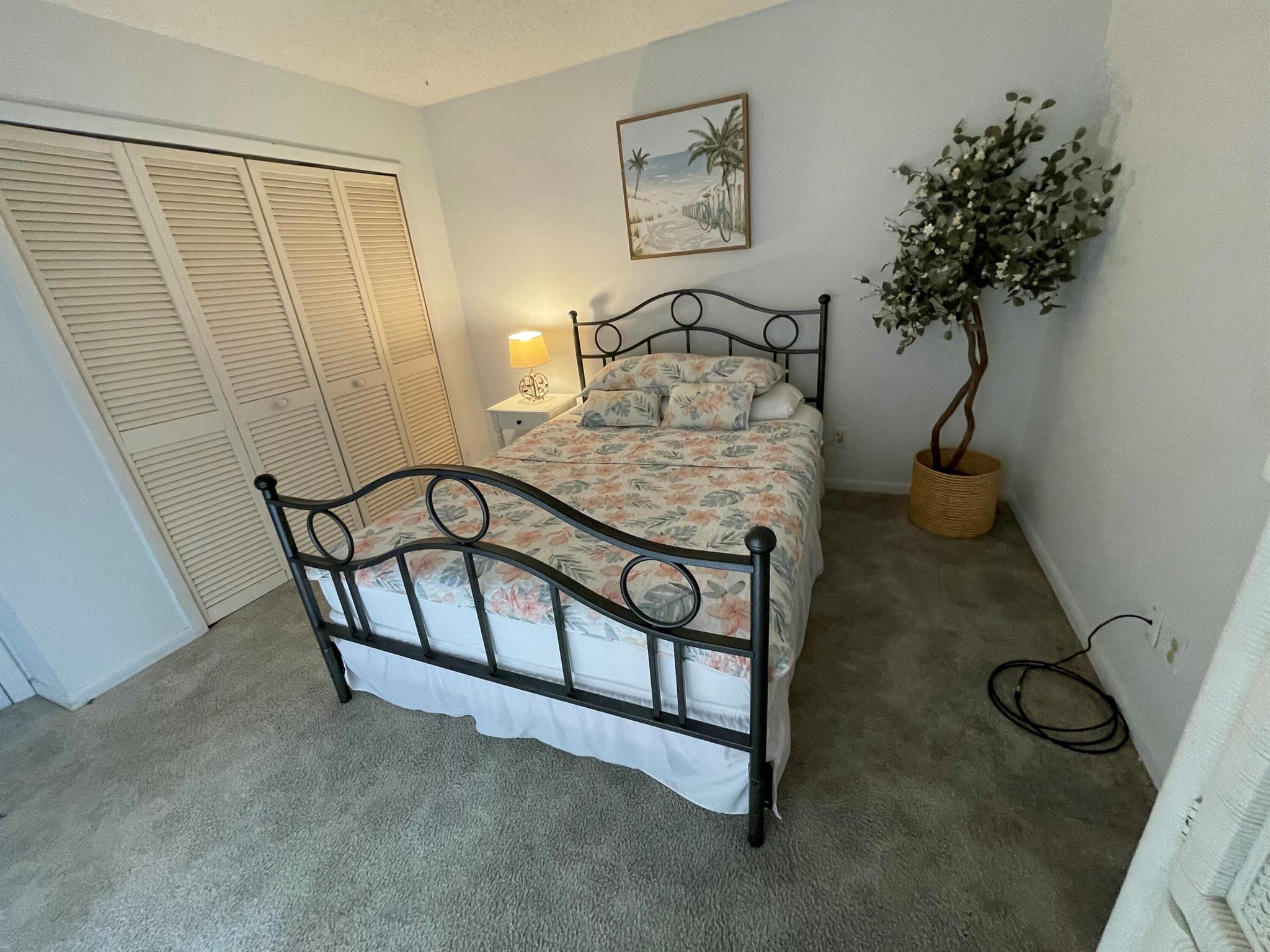 ISLAND VILLAGE PHASE I - Residential Lease